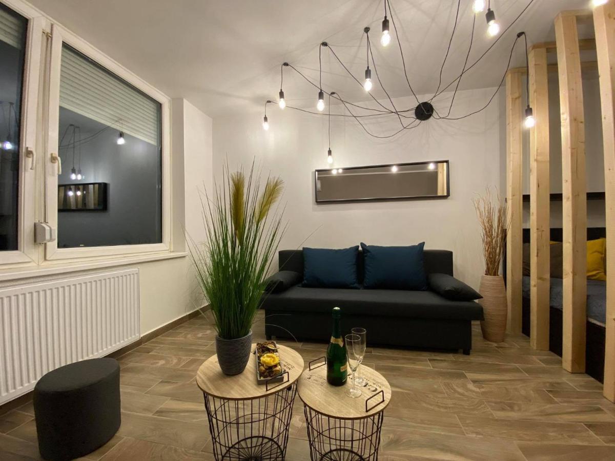 Loft Apartman X. Ker. بودابست المظهر الخارجي الصورة